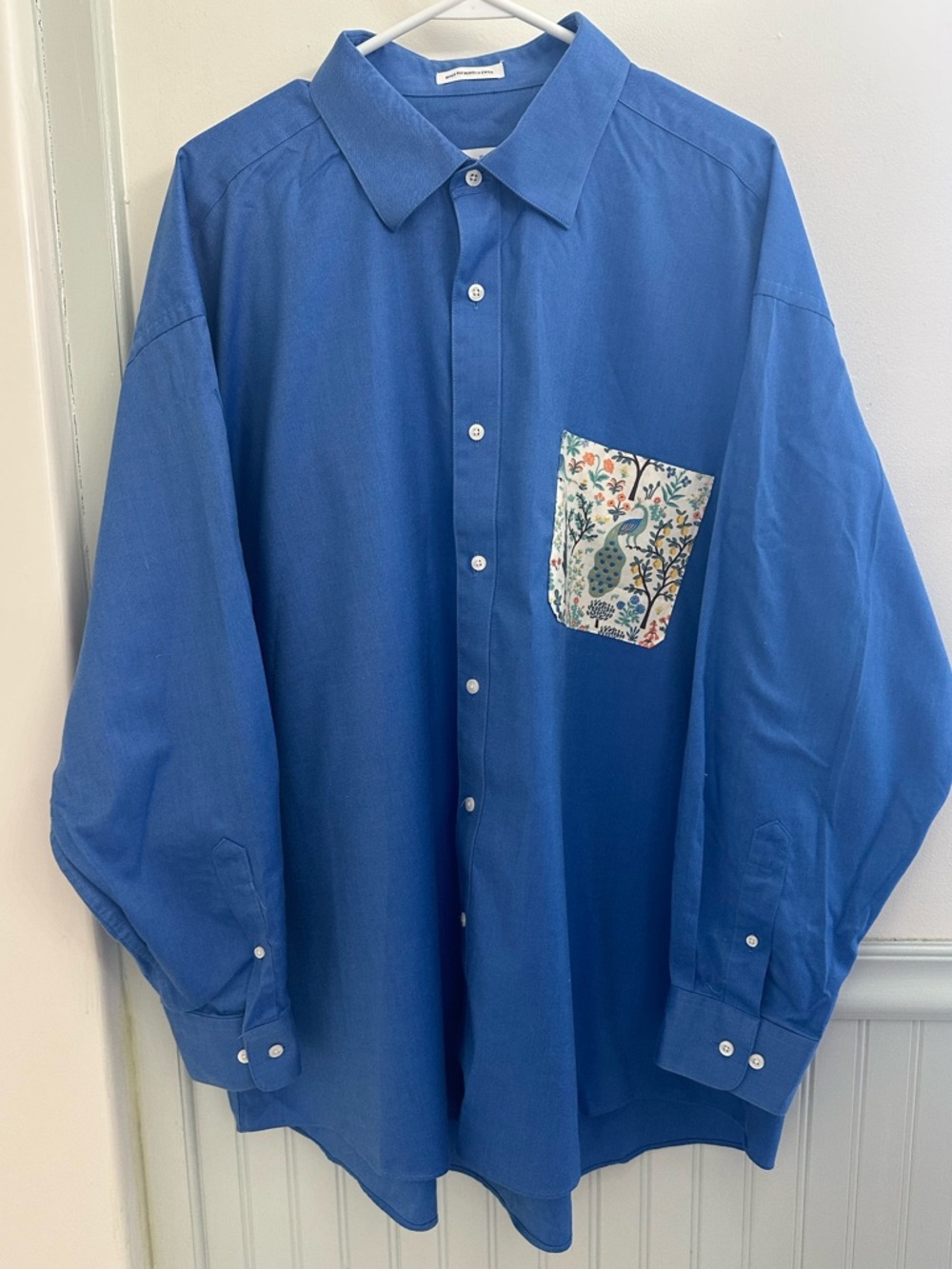 Upcycled Joseph & Feiss Blue Men's Button-Up Dress Shirt with Peacock Pocket